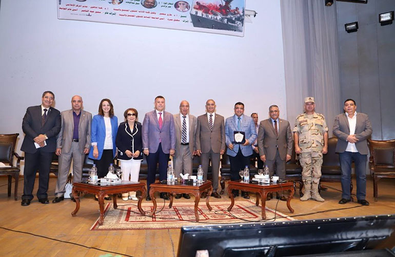 President of Ain Shams University honors the heroes of Eilat