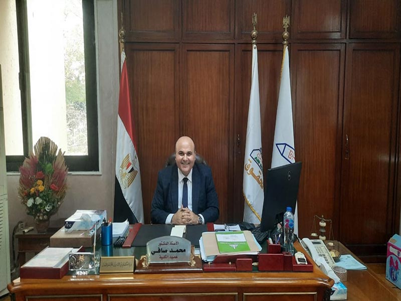 The Awards Office at Ain Shams University organizes its twenty-second meeting with university faculty staff and recipients of prestigious awards