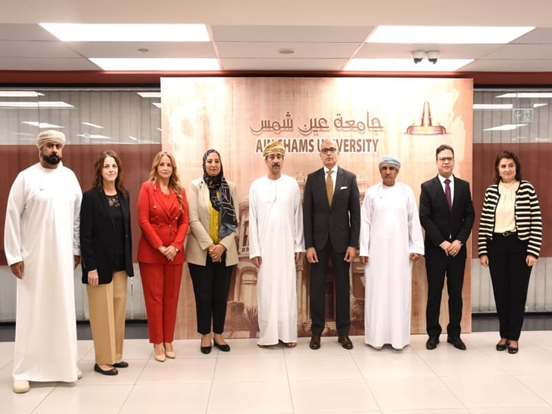 In the presence of the Omani Ambassador... Signing of academic affiliation agreements between the Faculties of Arts and Mass Communication at Ain Shams University and Al Buraimi University College in the Sultanate of Oman