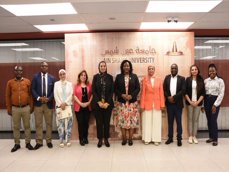 The Vice President of Ain Shams University receives a delegation from the National Council for Higher Education in the Republic of Malawi