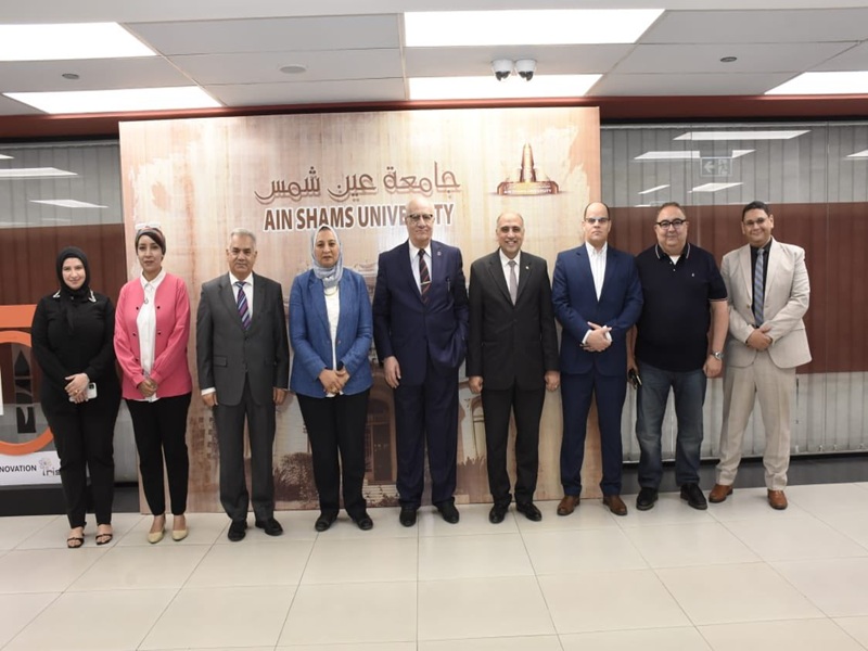 On its second anniversary, the Zaffaran Museum's Board of Directors reviews its achievements and discusses a development plan for the new academic year