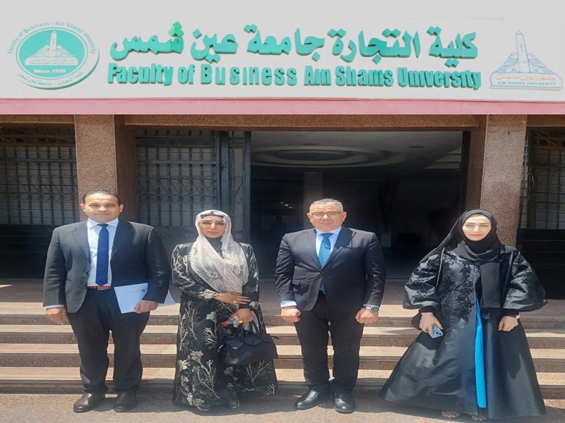عميد كلية التجارة بجامعة عين شمس يستقبل الملحق الفني بملحقية التعليم وعلوم التكنولوجيا بسفارة الإمارات