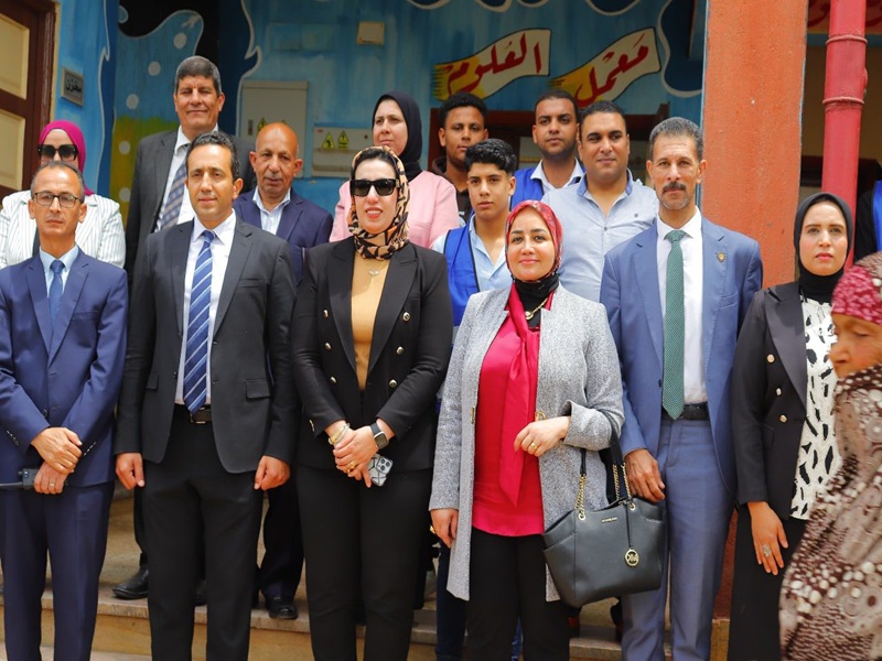 أكثر من ألفين مستفيد بقافلة تنموية شاملة من جامعة عين شمس لخدمة أهالي قرية دمسنا بمحافظة البحيرة