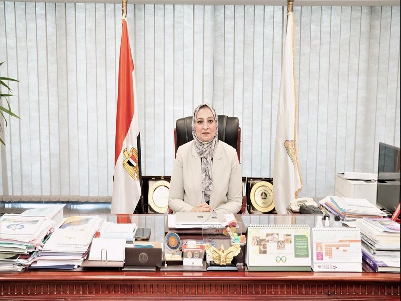 Ain Shams University Vice President Discusses Challenges Facing Production Units and Outlines a Plan to Maximize Their Societal Role