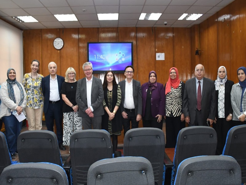 كلية الحاسبات والمعلومات تستضيف ورشة عمل مصرية–بريطانية حول تطوير التعليم الجامعي المزدوج
