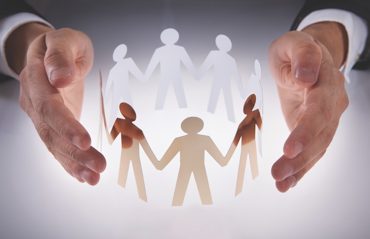 خدمات رعاية الشباب