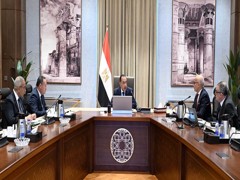 The Prime Minister Reviews the Executive Status of Ain Shams University’s Medical City Project