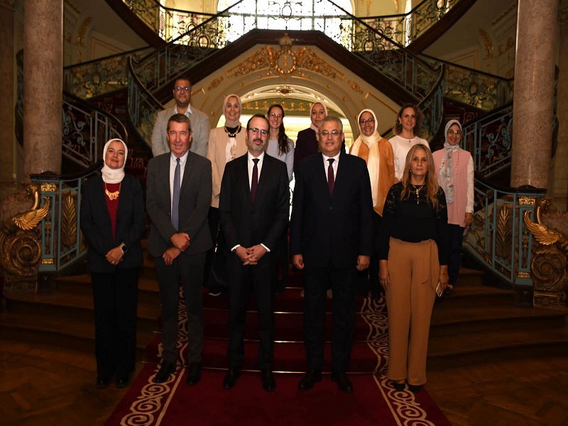 وفد فرنسي رفيع المستوى بجامعة عين شمس لبحث آفاق التعاون الأكاديمي والبحثي وتعزيز الشراكة المصرية الفرنسية