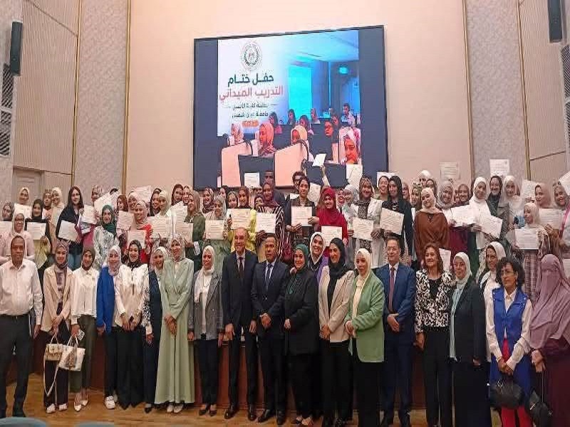 Ambassador Alaa Youssef Honors Faculty of Al-Alsun Students at the Conclusion of the Field Training Program at the State Information Service