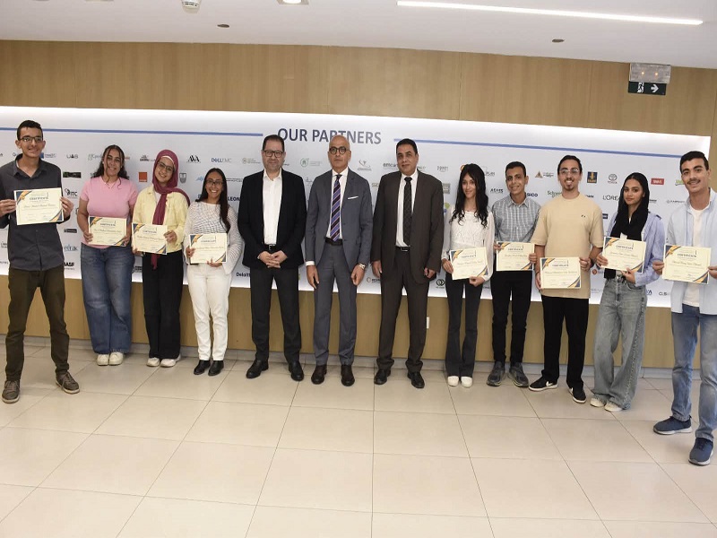 جامعة عين شمس الأهلية تحتفي بتفوق طلاب الفرق الأولى وتكرّم أوائل برامجها الأكاديمية الأربعة
