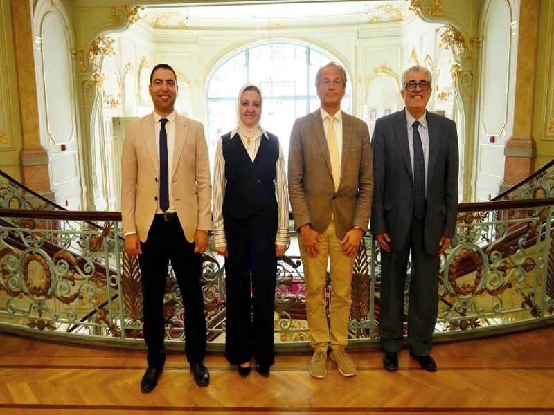 جامعة عين شمس وجامعة كولن الألمانية تعززان شراكتهما الأكاديمية لتطوير برامج الدراسات العليا في الإدارة المتكاملة للموارد المائية من خلال مشروع iWater