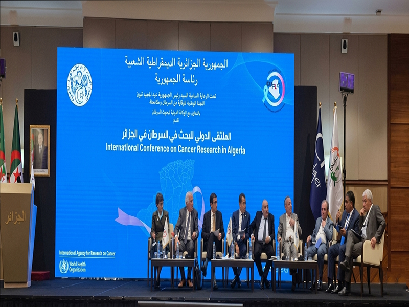 في الملتقى الدولي الأول لبحوث السرطان بالجزائر.. الأستاذ الدكتور هشام الغزالي يستعرض الريادة المصرية في البحث العلمي ومكافحة السرطان