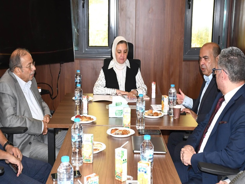 مجلس إدارة مركز النانو تكنولوجي يبحث بدء التشغيل الفعلي للمعامل واستقبال العينات