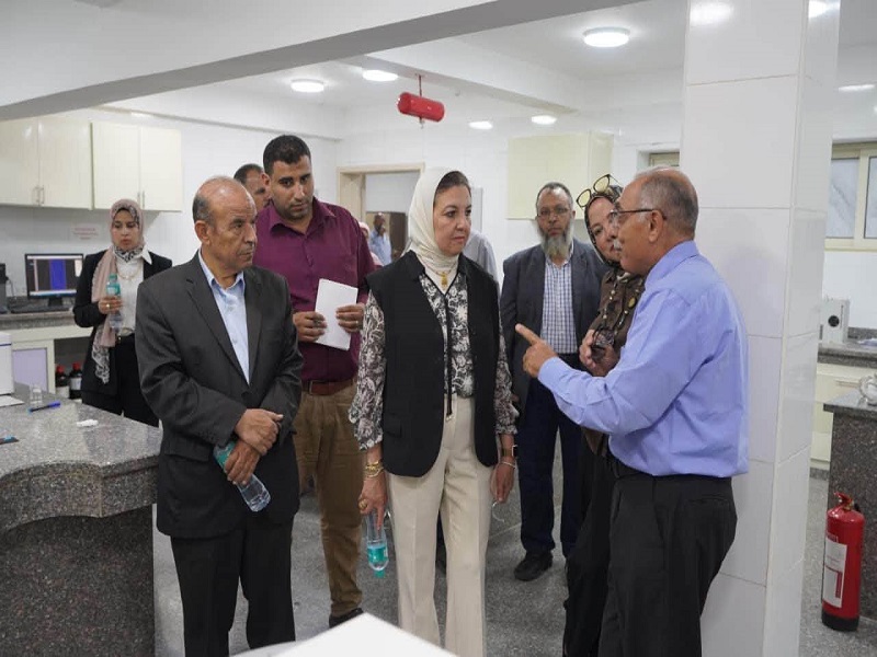 As Part of Scientific Research Development Plans…Ain Shams University Vice President Inspects Laboratories and Research Centers at the Faculties of Engineering and Science