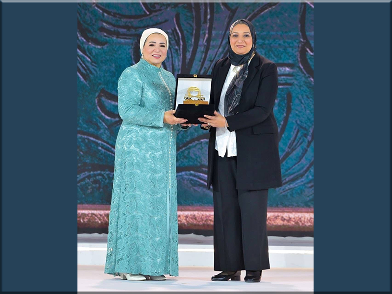 Mrs. Entissar El-Sisi, Spouse of the President of the Republic, Honors Prof. Ghada Farouk at the “Egyptian Women: Icon of Success” Celebration