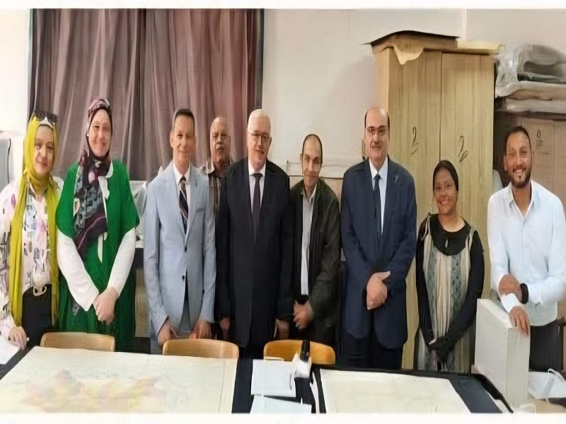 A Visit of a delegation from the Egyptian Geographical Society to the Restoration Laboratory at the Faculty of Archaeology