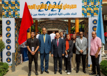 The Dean of the Faculty of Law, vice deans and faculty staff witness part of the welcoming ceremony for new students for the new academic year