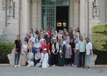 The Vice President of Ain Shams University for Education and Students participates with 23 Egyptian university students in their visit to the Zafaran Palace