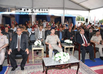 The Vice President of Ain Shams University for Education and Student Affairs witnesses the closing ceremony of the Military Cultures Exhibition activities