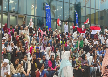 A family of Students for Egypt at Ain Shams University participates in a march to support President Sisi’s candidacy for the 2024 presidential elections